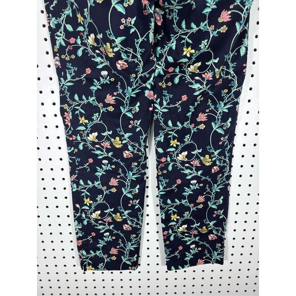Loft floral Marissa Riviera pants size 0 measures as a 8/10 - Picture 4 of 12